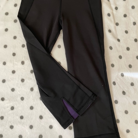 Lululemon crop pants - Picture 2 of 4
